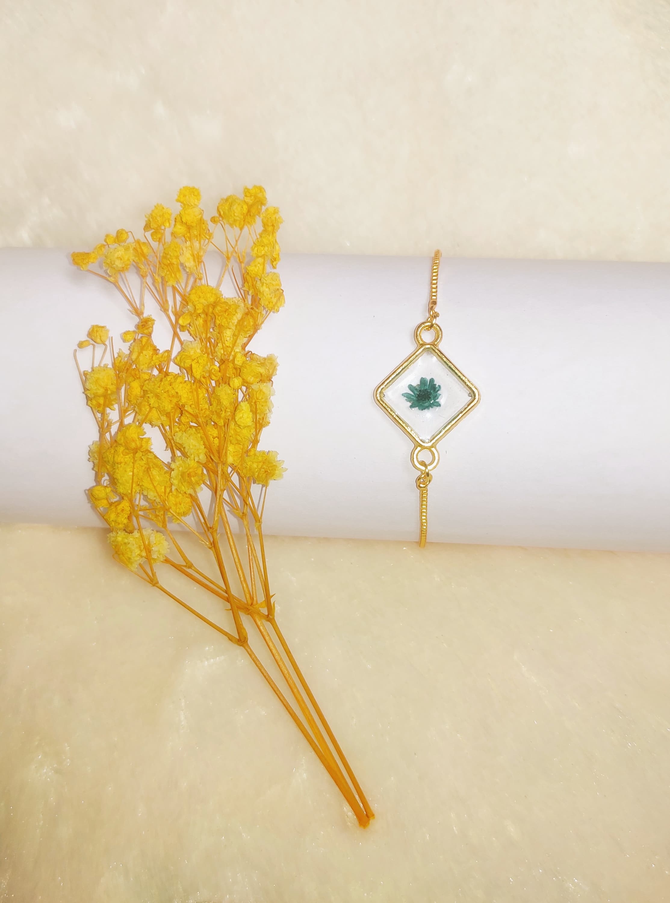 Beautiful Flower Bracelet